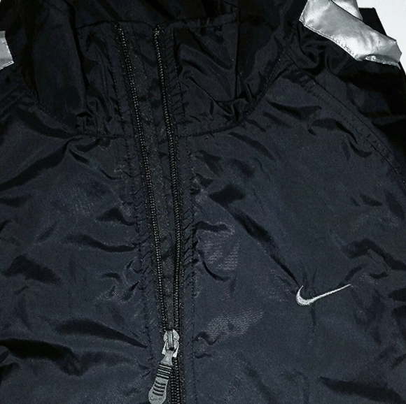 Men's Small NIKE Runner's Reflective Windbreaker - Picture 5 of 8